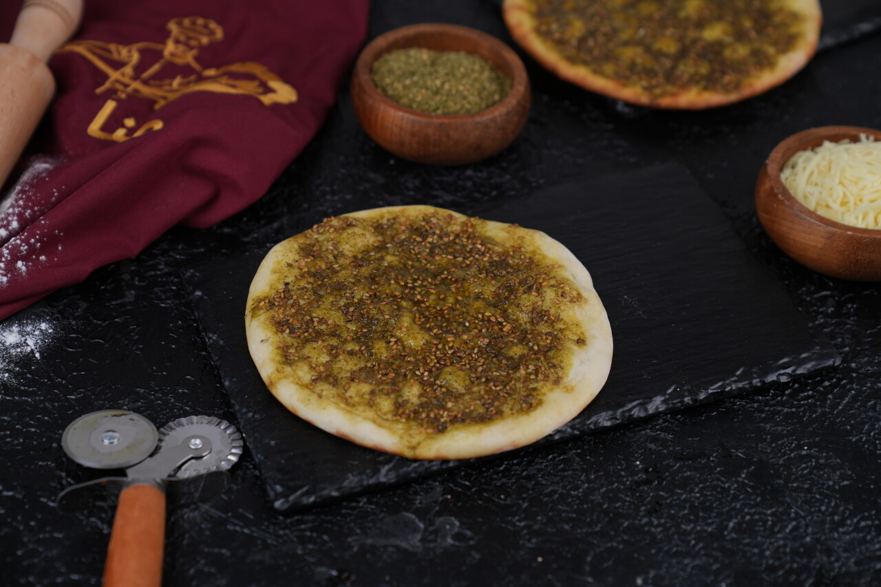 فطيرة زعتر سادة